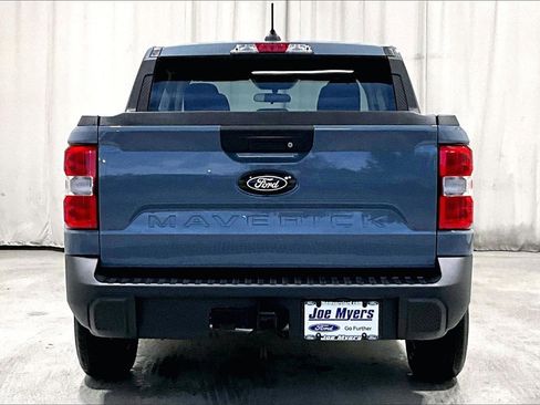 Used 2025 Ford Maverick XLT w/ Equipment Group 302A image 3