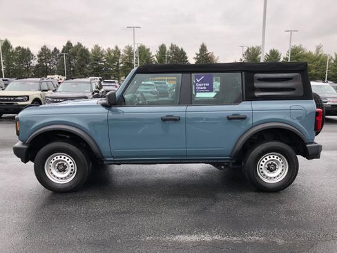 Certified 2022 Ford Bronco 4-Door image 2