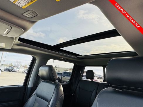 Used 2021 Ford F150 Lariat image 4