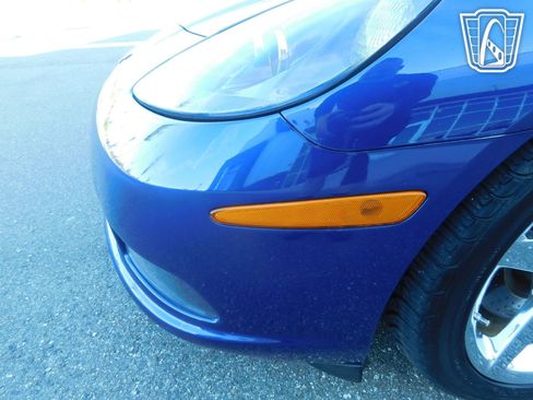 Used 2005 Chevrolet Corvette Z51 w/ Preferred Equipment Group image 38