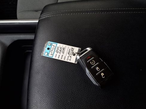 Used 2020 RAM 1500 Big Horn image 13