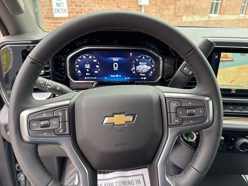 New 2026 Chevrolet Silverado 1500 LT AWD/4WD image 12