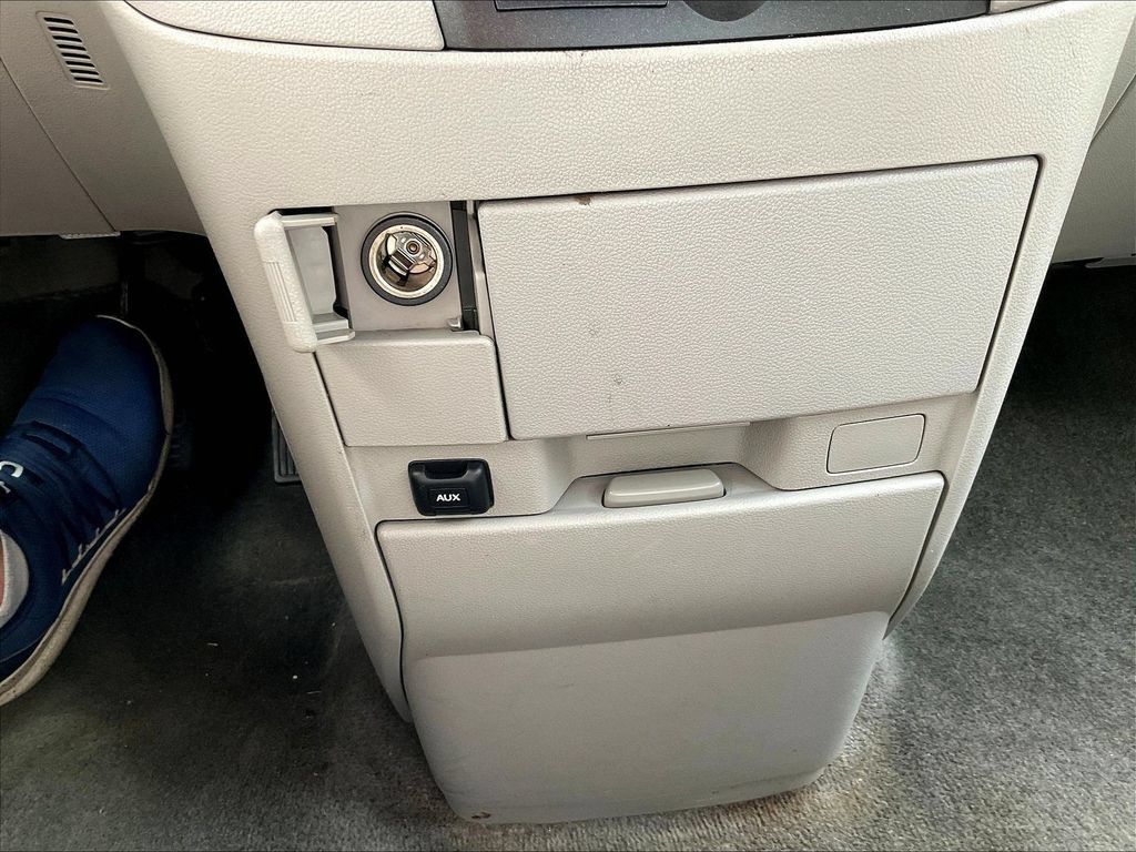 Used 2011 Honda Odyssey LX image 15