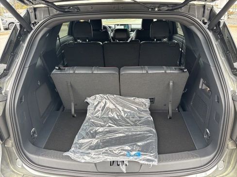 New 2026 Ford Explorer ST-Line image 33