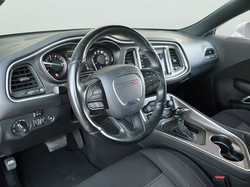 Used 2020 Dodge Challenger SXT w/ Blacktop Package RWD image 7
