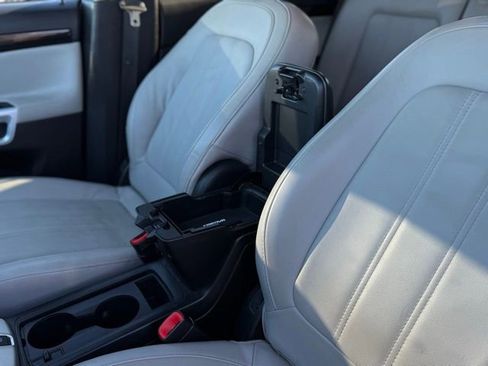 Used 2015 Chevrolet Captiva Sport LTZ image 27