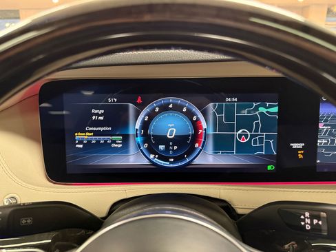 Used 2018 Mercedes-Benz S 560 4MATIC Sedan image 19