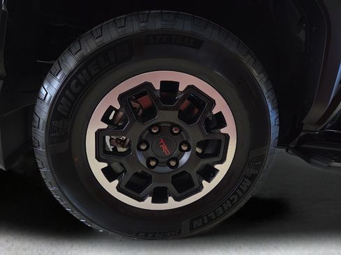 New 2026 Toyota 4Runner TRD Off-Road AWD/4WD image 9