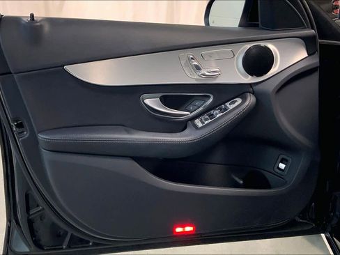 Used 2018 Mercedes-Benz C 300 4MATIC Sedan image 22