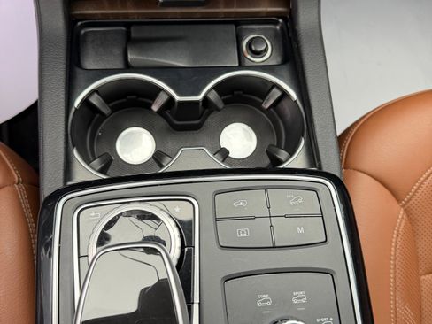 Used 2019 Mercedes-Benz GLE 43 AMG 4MATIC image 13