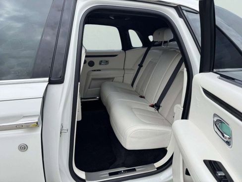Used 2021 Rolls-Royce Ghost AWD/4WD image 35