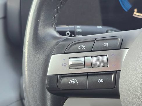 Used 2024 Hyundai Kona SEL AWD/4WD image 25