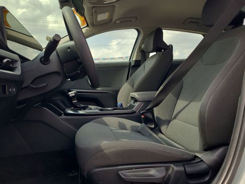 Used 2025 Kia K4 FWD image 20