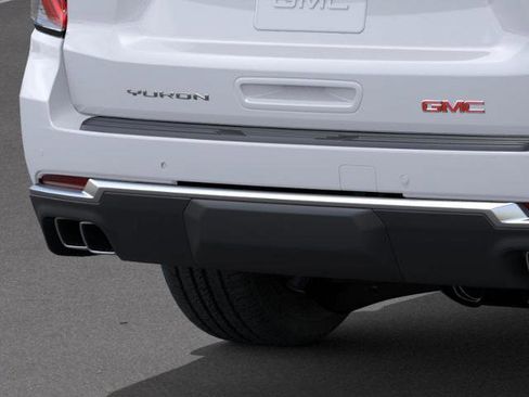 New 2026 GMC Yukon XL Denali w/ Sun & Power Step Package image 14