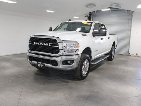 Used 2024 RAM 2500 Big Horn image 4