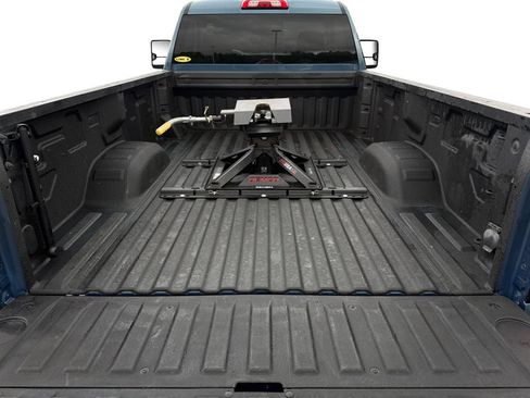 Used 2024 GMC Sierra 3500 SLE w/ SLE Convenience Package AWD/4WD image 26