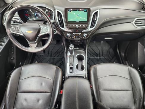Used 2018 Chevrolet Equinox Premier image 25