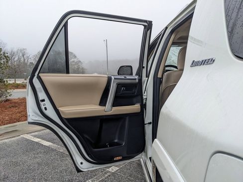 Used 2013 Toyota 4Runner Limited image 52