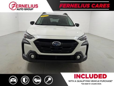 Used 2025 Subaru Outback Onyx Edition AWD/4WD image 2