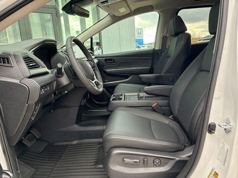 New 2026 Honda Odyssey EX-L image 9