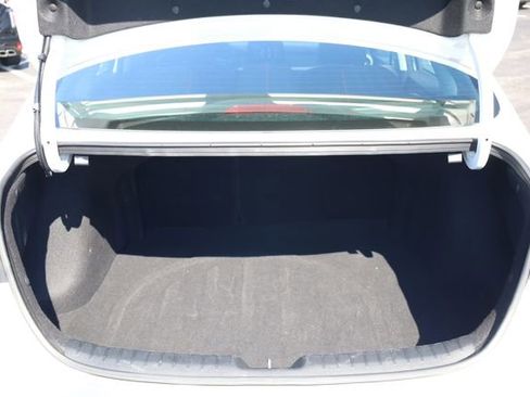 Used 2024 Kia Forte LXS image 28