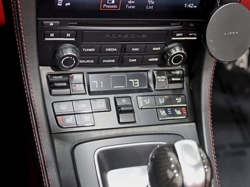 Used 2018 Porsche 718 Boxster GTS image 23