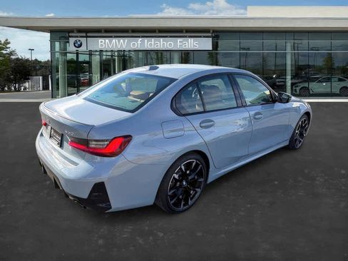 Used 2026 BMW 330i xDrive Sedan w/ M Sport Package AWD/4WD image 7