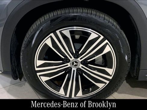 Certified 2023 Mercedes-Benz EQS 450+ 4MATIC SUV image 13