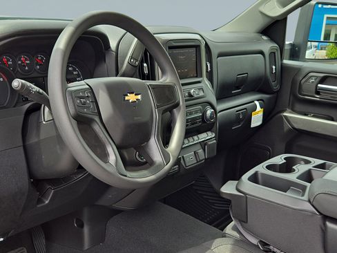New 2026 Chevrolet Silverado 2500 Custom w/ Custom Value Package AWD/4WD image 10