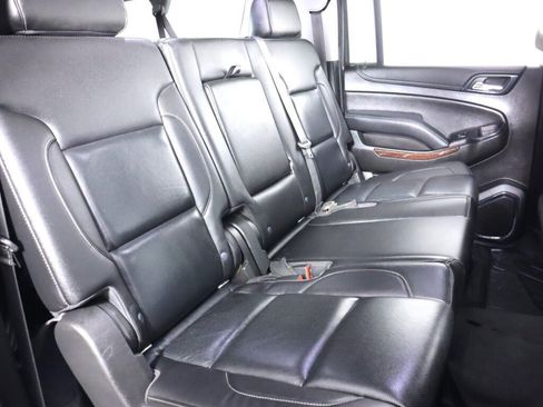 Used 2019 GMC Yukon XL SLT image 45