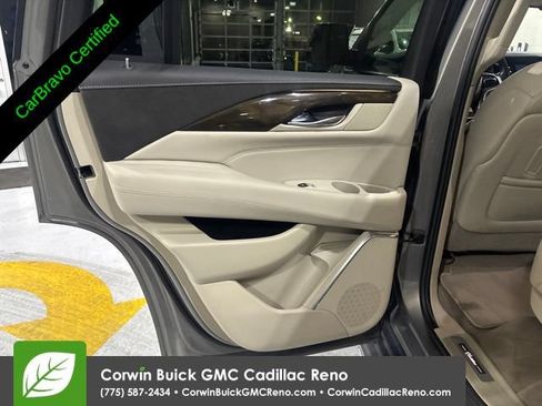 Used 2018 Cadillac Escalade 4WD w/ LPO, Radiant Package image 30