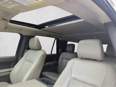 Used 2021 Ford Expedition Max XLT RWD image 23