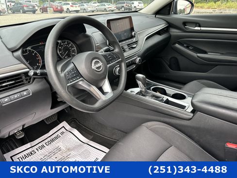 Used 2023 Nissan Altima 2.5 SV FWD image 20