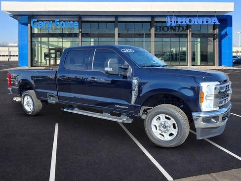 Used 2025 Ford F250 XLT image 1