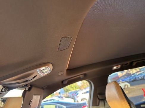 Used 2018 Volvo XC90 T6 Momentum w/ Momentum Plus Package image 39