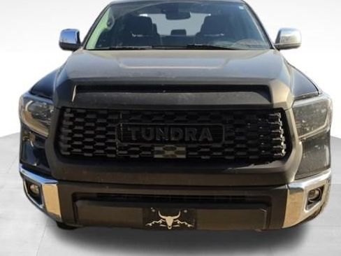 Used 2021 Toyota Tundra Limited w/ Limited Premium Package AWD/4WD image 2