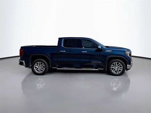 Used 2022 GMC Sierra 1500 SLT image 8