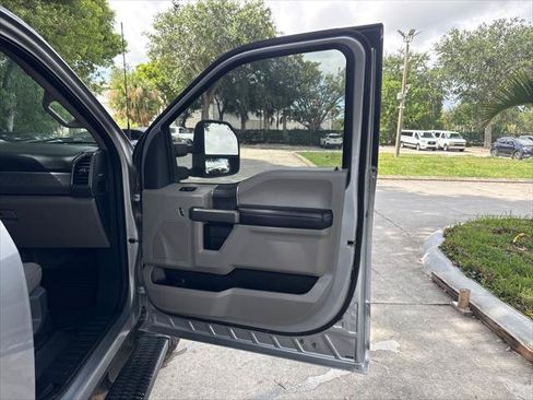 Used 2022 Ford F250 XLT w/ XLT Value Package AWD/4WD image 19