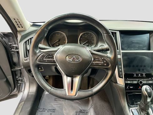 Used 2022 INFINITI Q50 Luxe w/ Cargo Package AWD/4WD image 11