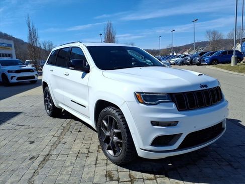 Used 2019 Jeep Grand Cherokee Limited X image 3