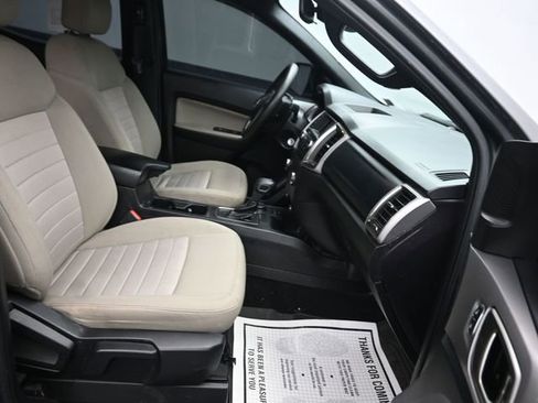 Used 2019 Ford Ranger XLT image 7