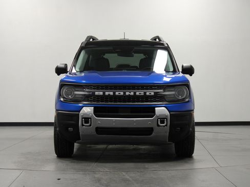 Used 2025 Ford Bronco Sport Badlands AWD/4WD image 9