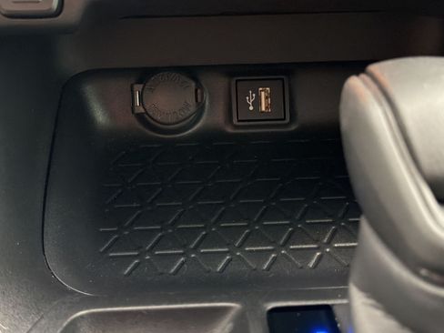 Used 2025 Toyota RAV4 Woodland Edition AWD/4WD image 31