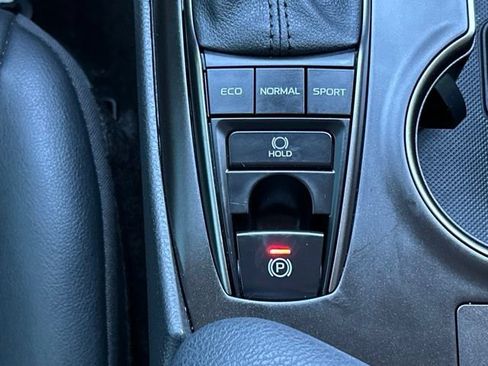 Used 2023 Toyota Camry SE w/ Cold Weather Package AWD/4WD image 54