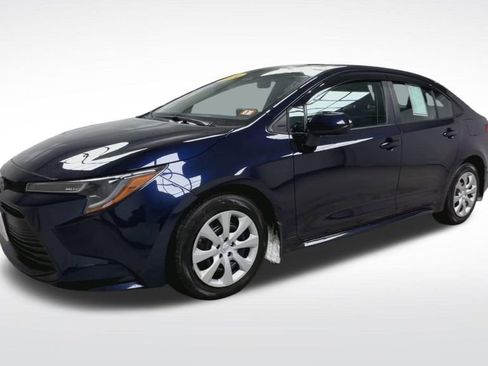 Certified 2024 Toyota Corolla LE image 5