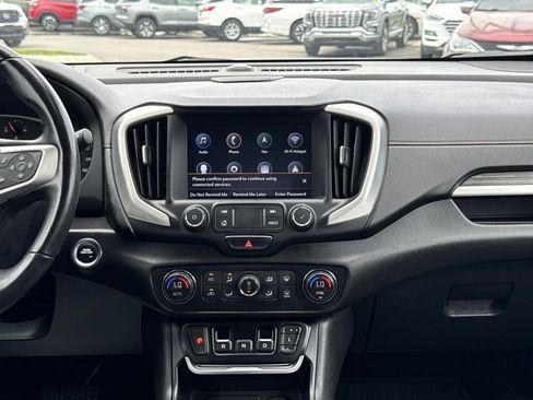 Used 2021 GMC Terrain SLT w/ Infotainment Package II FWD image 22