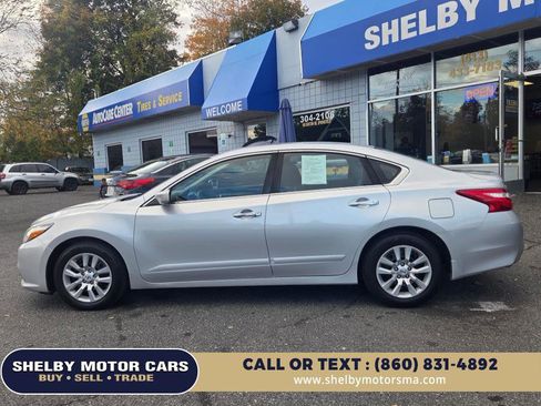 Used 2017 Nissan Altima 2.5 S w/ Power Driver Seat Package image 8