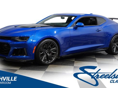 Used 2018 Chevrolet Camaro ZL1 RWD image 1