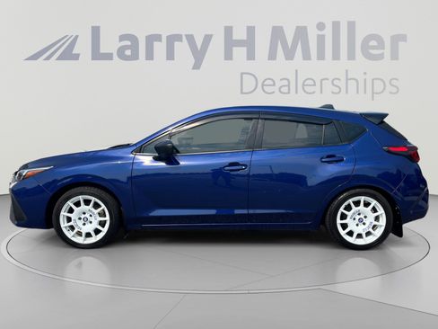 Used 2024 Subaru Impreza 2.0i AWD/4WD image 2