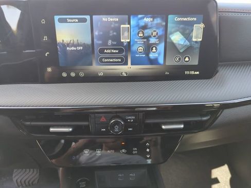 New 2026 Nissan Kicks SR w/ Interior Electronics Package FWD image 37